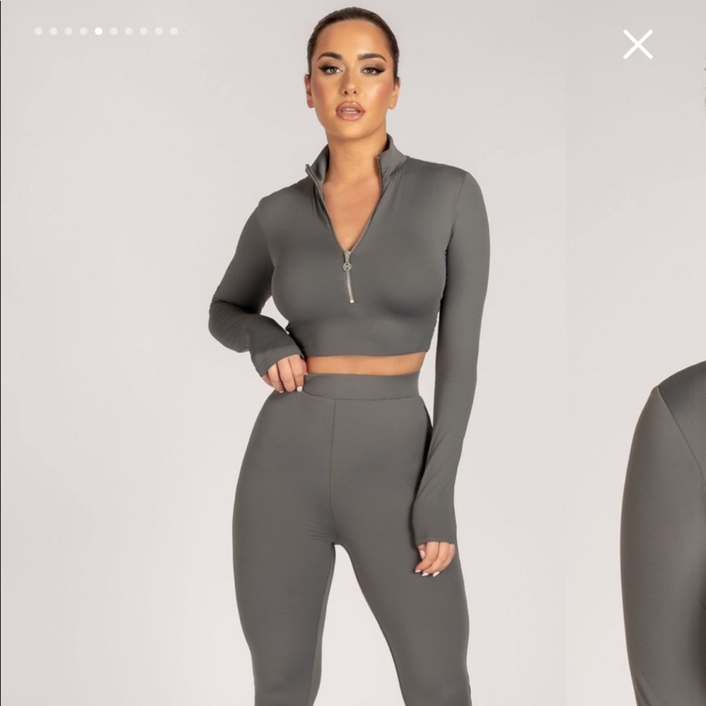 Meshki Ashlea Long Sleeve Zip Up Crop Top Charcoal